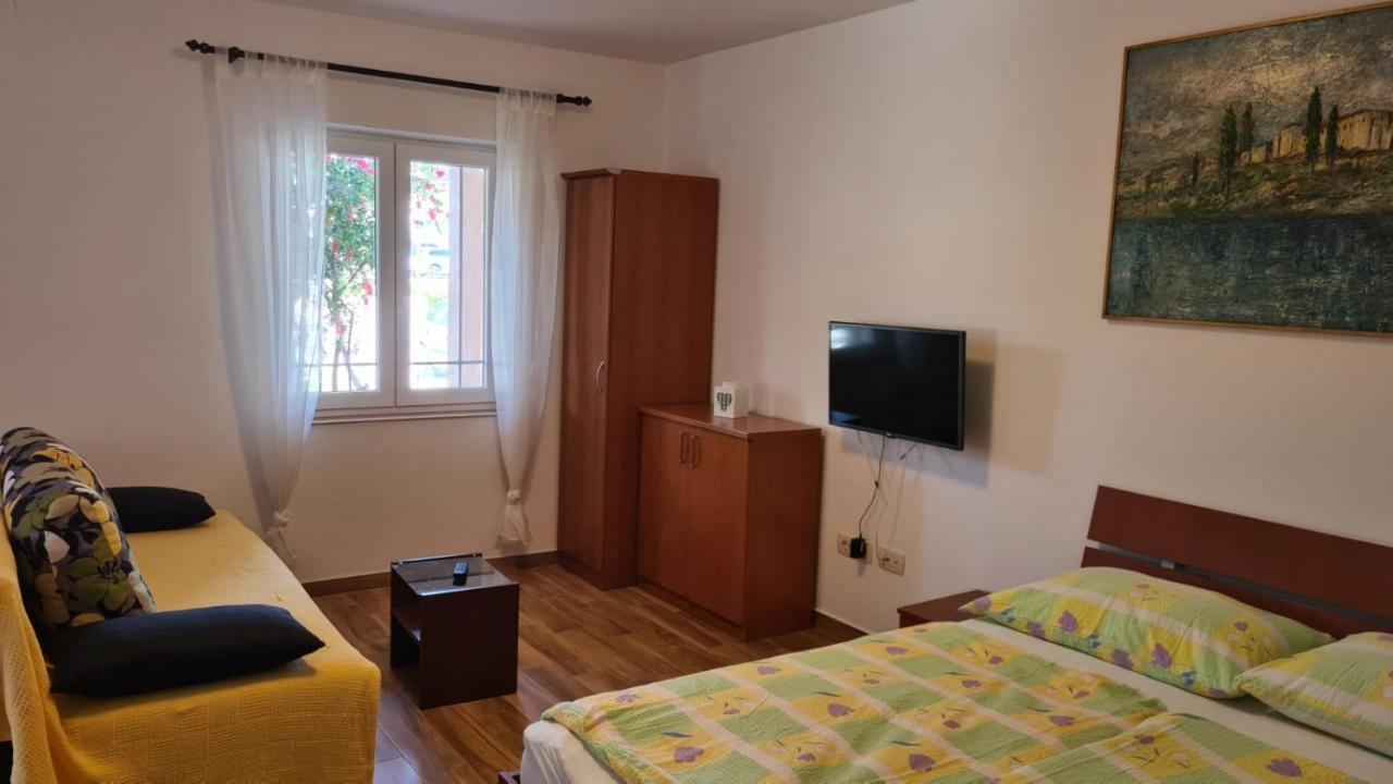 Apartments Ivanovski Rab Town Zewnętrze zdjęcie