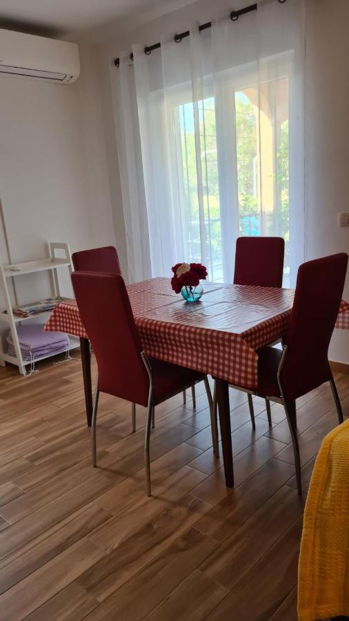 Apartments Ivanovski Rab Town Zewnętrze zdjęcie