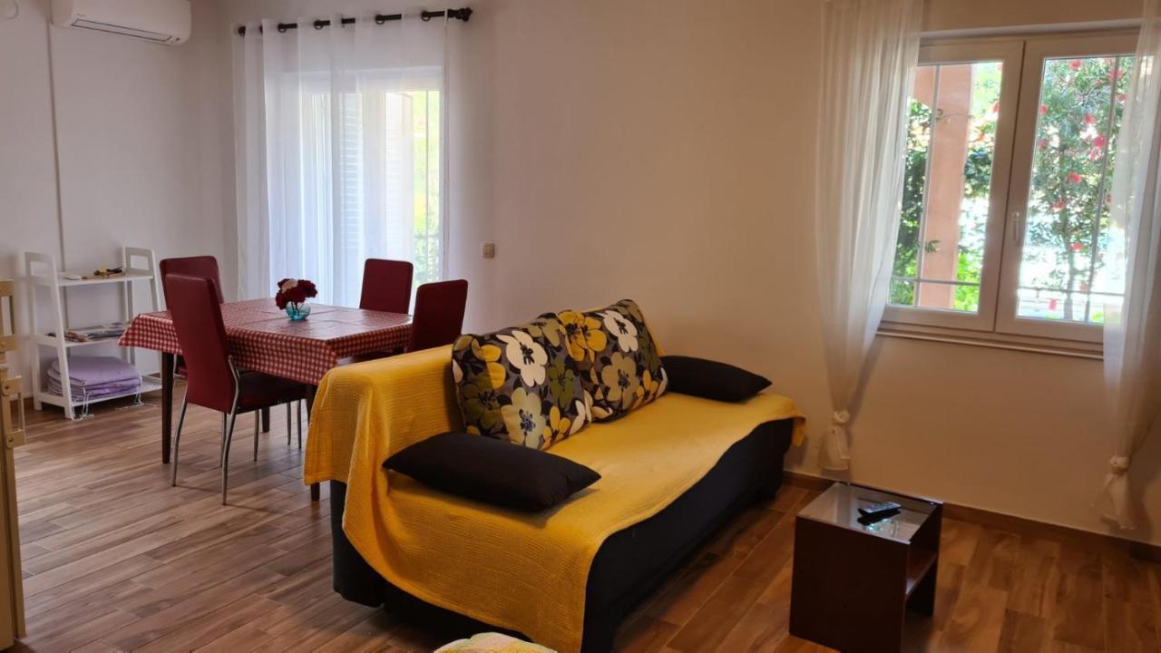 Apartments Ivanovski Rab Town Zewnętrze zdjęcie