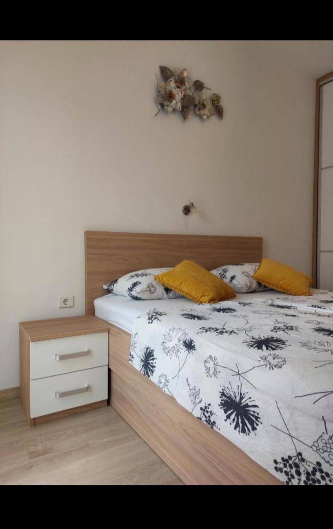 Apartments Ivanovski Rab Town Zewnętrze zdjęcie