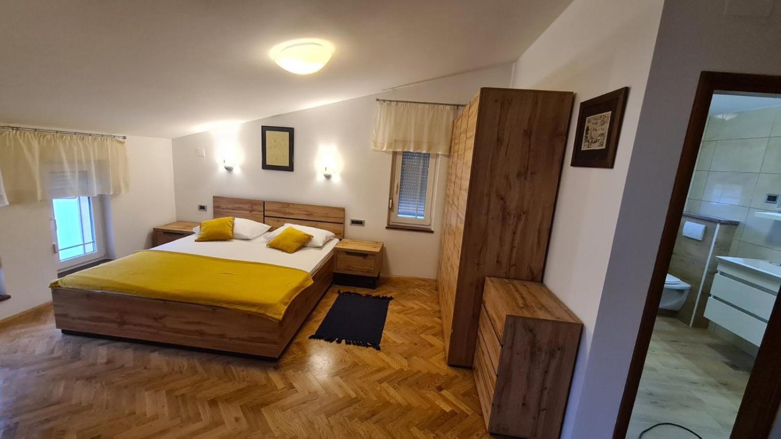 Apartments Ivanovski Rab Town Zewnętrze zdjęcie