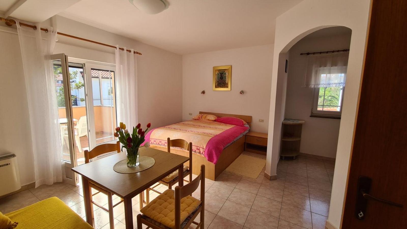 Apartments Ivanovski Rab Town Zewnętrze zdjęcie