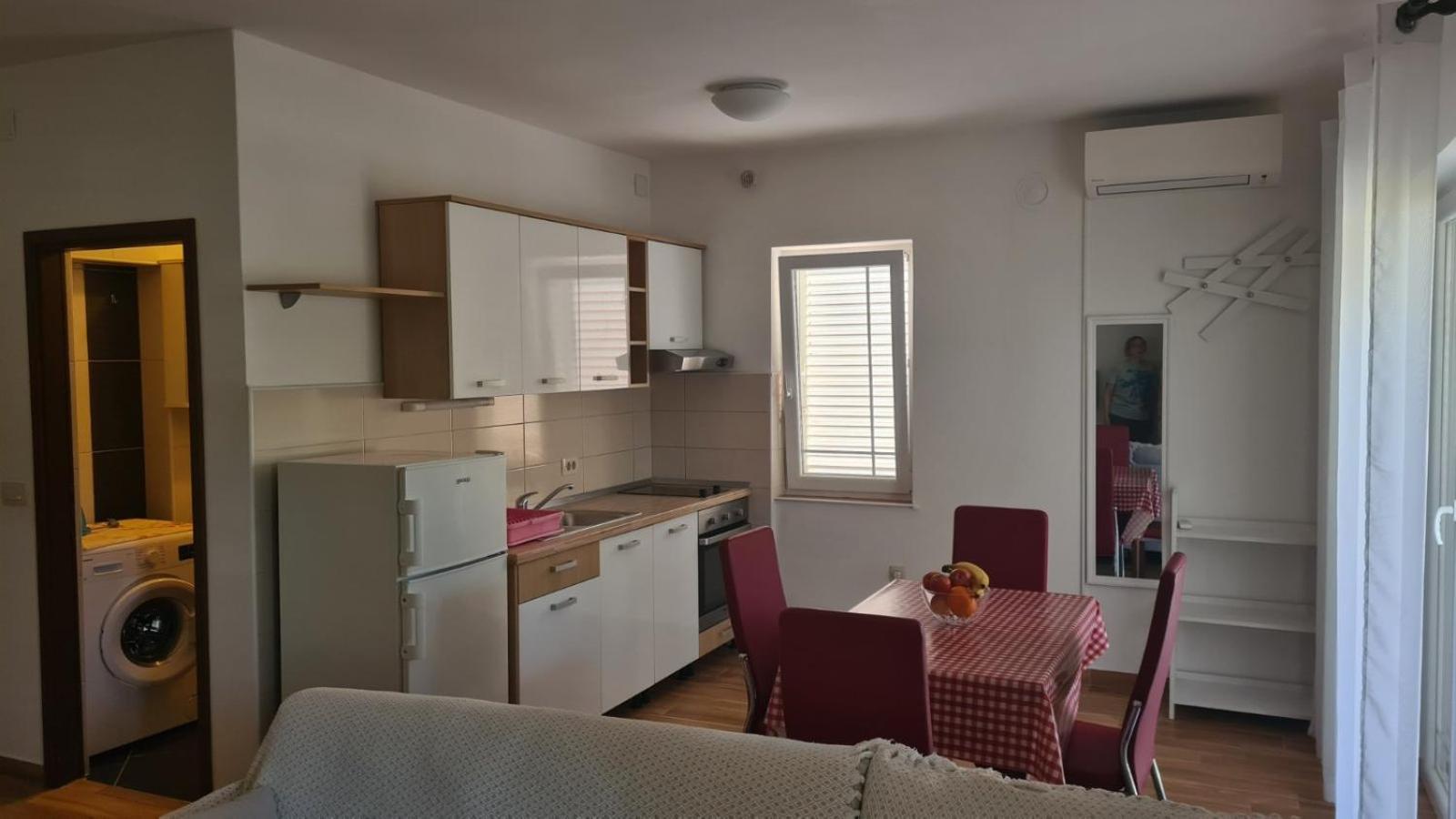Apartments Ivanovski Rab Town Zewnętrze zdjęcie